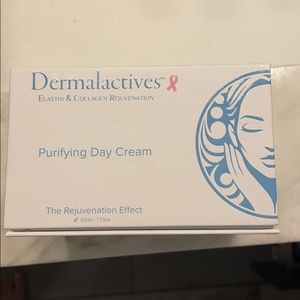 Dermalactives purifying day cream